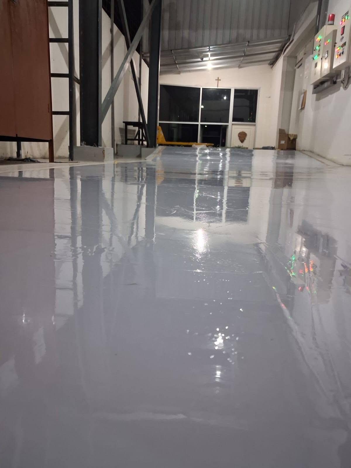 Portfolio lantai epoxy gudang hijau